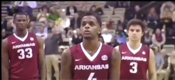 Macon’s 24 points not enough to lift Razorbacks against Bulldogs