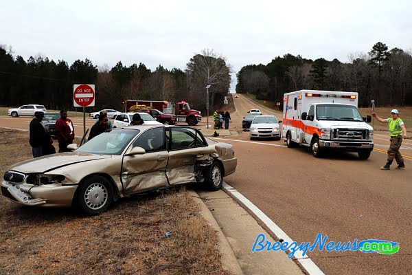 One Person Injured at 35 and 19 MVA (Video)