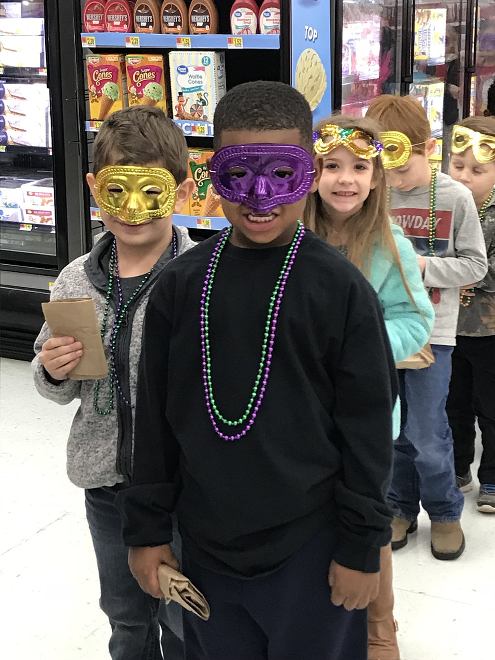 KLE students celebrate Mardi Gras (photos)
