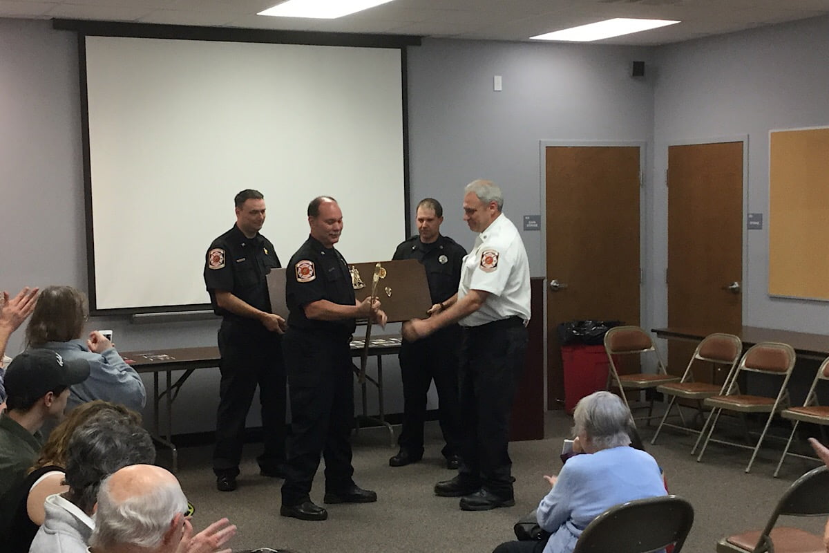 Kosciusko Fire Department holds reception for retiring captain (video