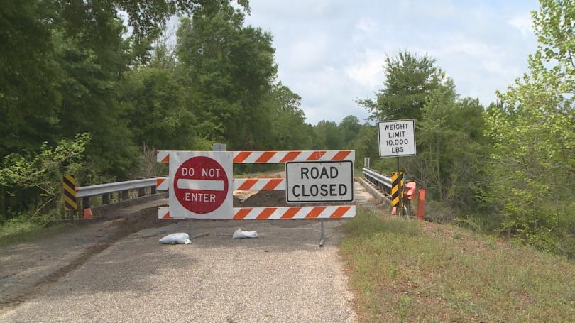 Mississippi judge won’t order governor to reopen bridges
