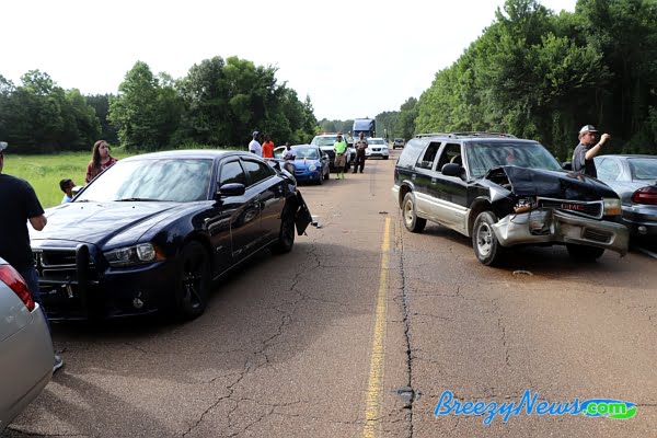Three Vehicle MVA on 35 South