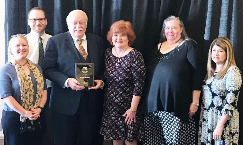 FORMER MID-MISSISSIPPI REGIONAL LIBRARY SYSTEM DIRECTOR RECEIVES PEGGY MAY AWARD