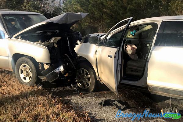 One Injury in Head On Collision