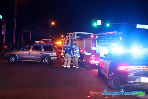 Three Injured After 12 and Wells Crash