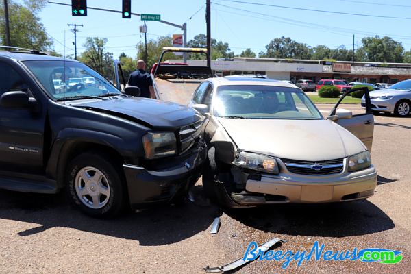 Lunch Time MVA Sends One to Hospital