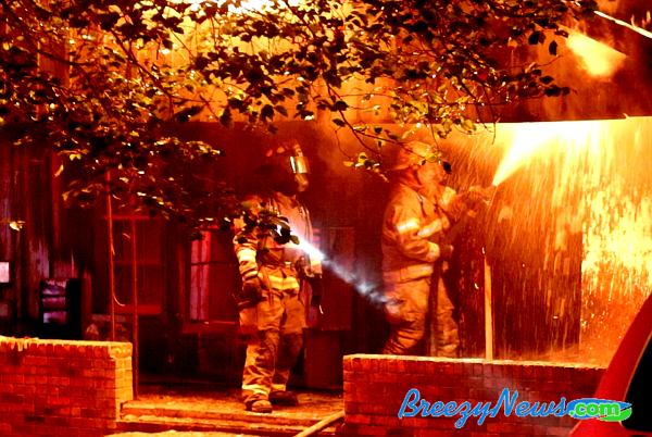 Early Morning House Fire on Goodman (Video)