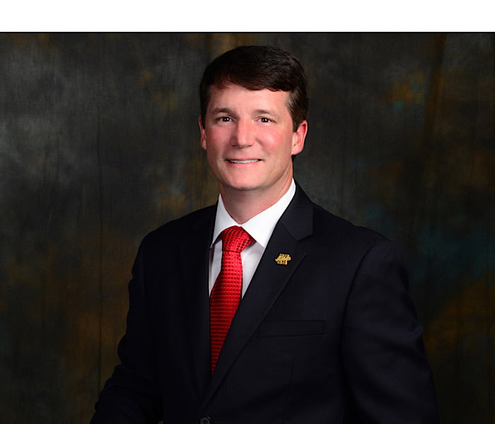 Holmes CC President to receive national award