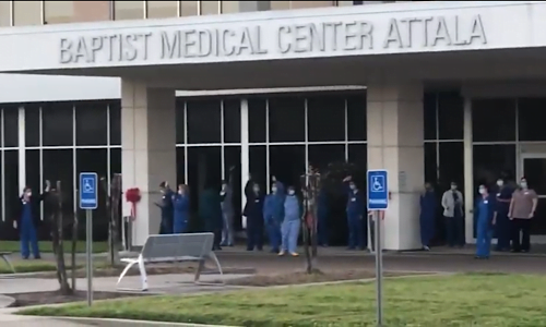 Video: Kosciusko residents pack hospital parking lot to honk for healthcare workers