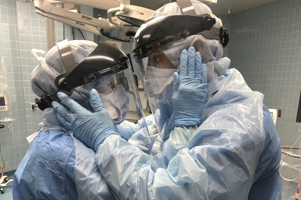 ONE GOOD THING -To love and to cherish: Nurse couple unites to fight virus