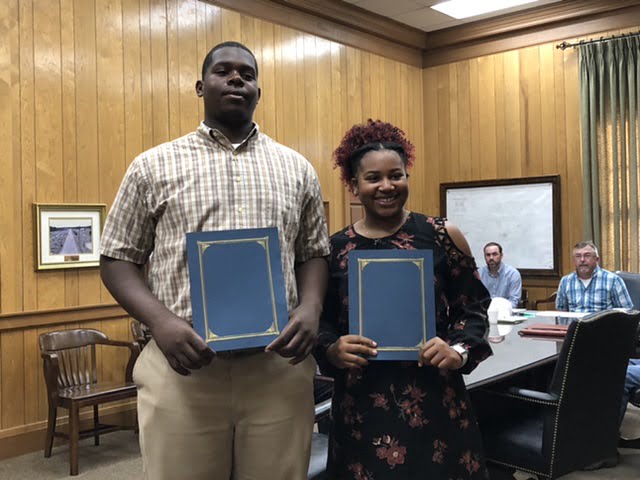 Local students awarded scholarships from Attala County Board of Supervisors