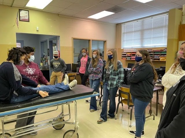 Health Science students hear from guest speaker