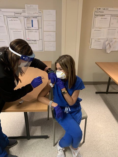 Kosciusko doctors and nurses receive COVID vaccine
