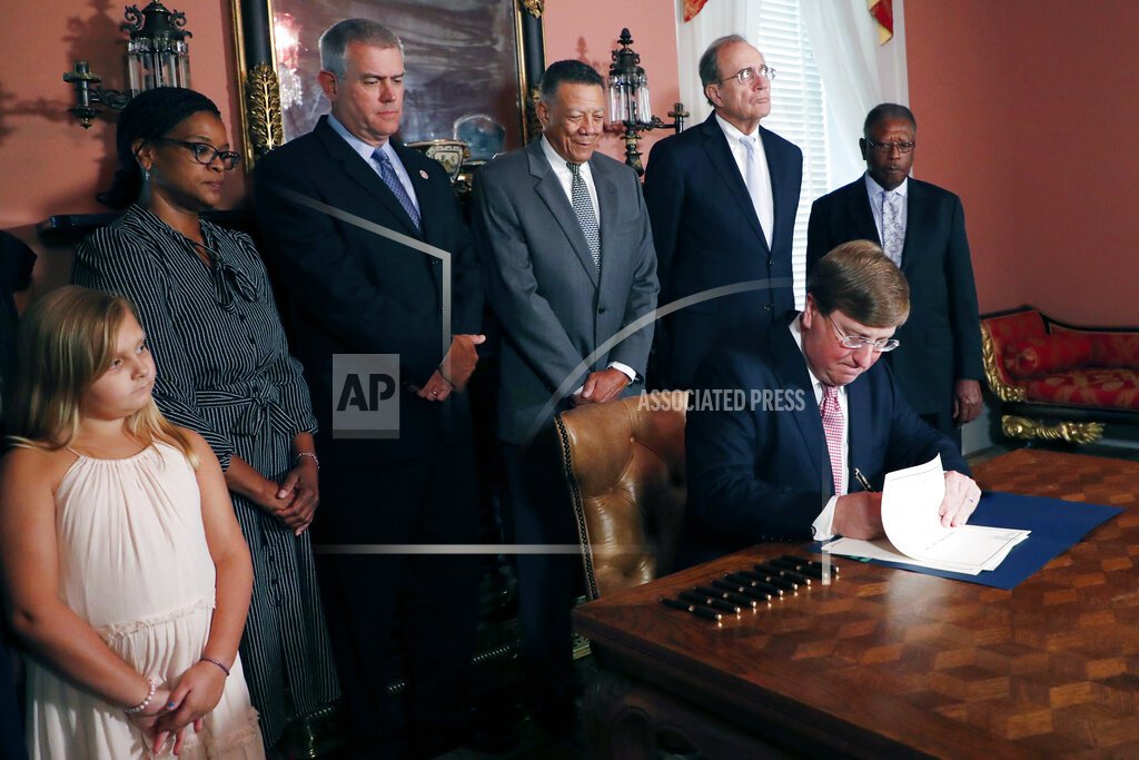 Gov. Tate Reeves tests negative for COVID-19 after scare