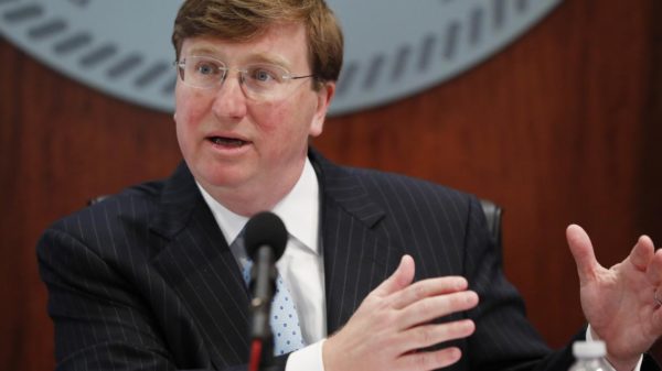 Coronavirus: Over 7,000 Cases; Reeves Under Pressure