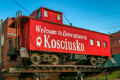 Update: City of Kosciusko won’t sell downtown train car; will work to rehab or relocate it
