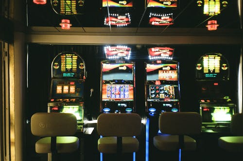Women Charged In Casino Identity Theft