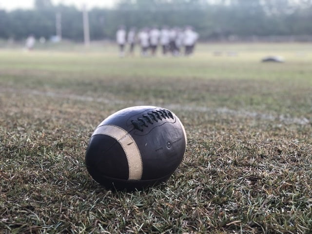 Two local athletes earn statewide Top Performers honors