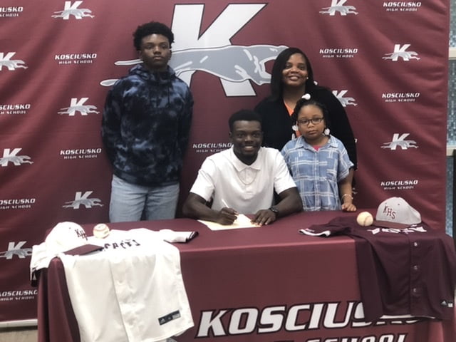 Photo: Another Whippet signs to play college baseball