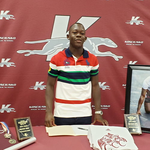 Photo: Whippet track athlete signs with community college