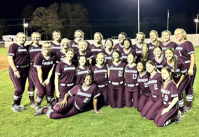 Lady Whippets clinch Region Championship