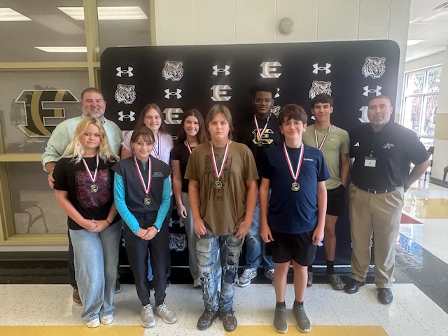 Photo: Ethel students score perfect on spring state tests