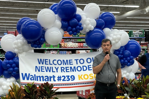 Walmart Grand Opening4