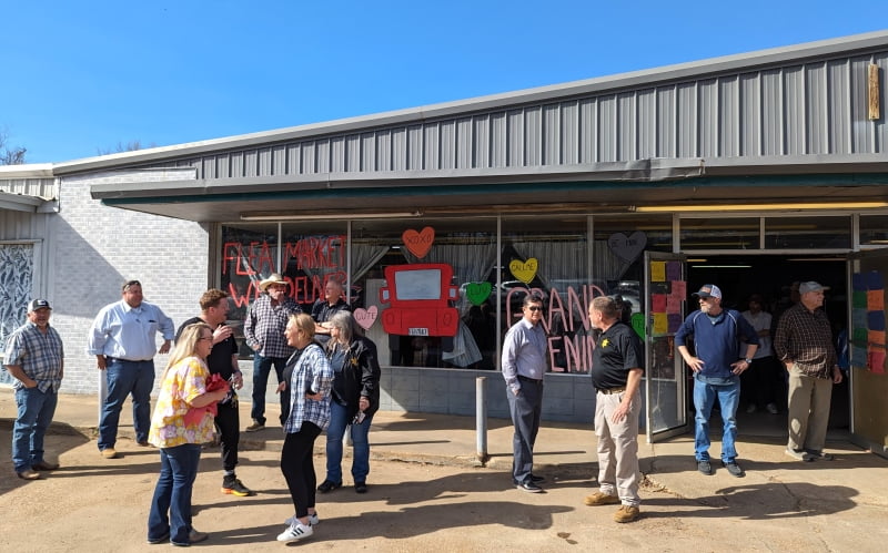 New Creations Flea Market – ribbon cutting 11 – 02022024