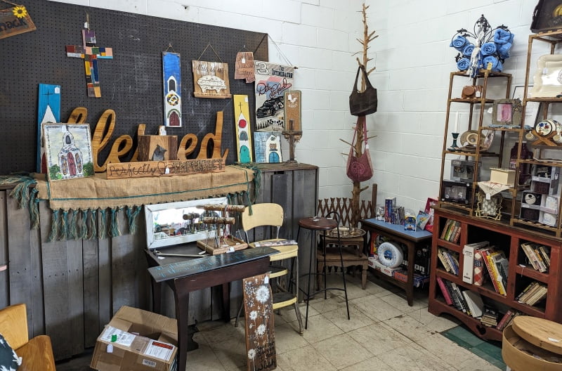 New Creations Flea Market – ribbon cutting 14 – 02022024