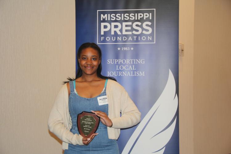 Photos: Holmes CC newspaper wins 3 awards