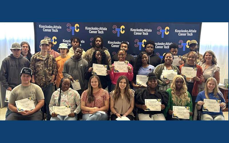 Career-tech students earn recognition for work experience