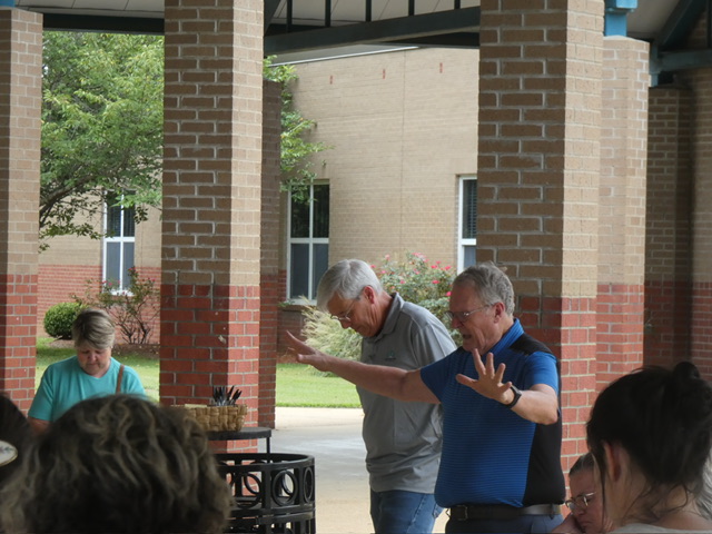 Photos: Kosciusko community gathers to pray ahead of new school year