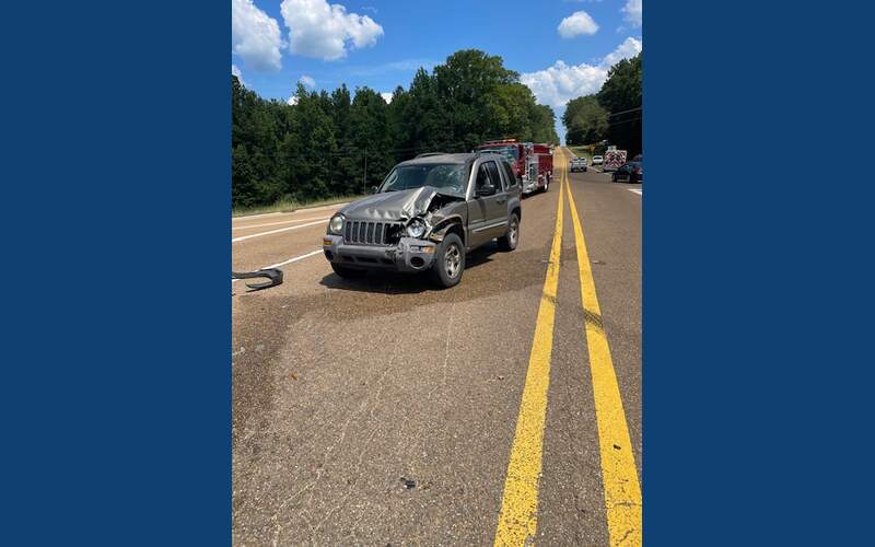 Two car wreck south of Kosciusko