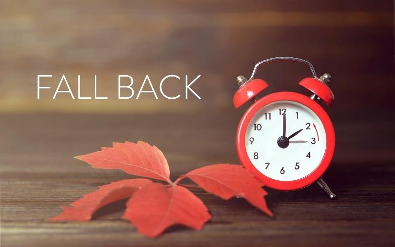Daylight Saving Time Ends – fall back this weekend