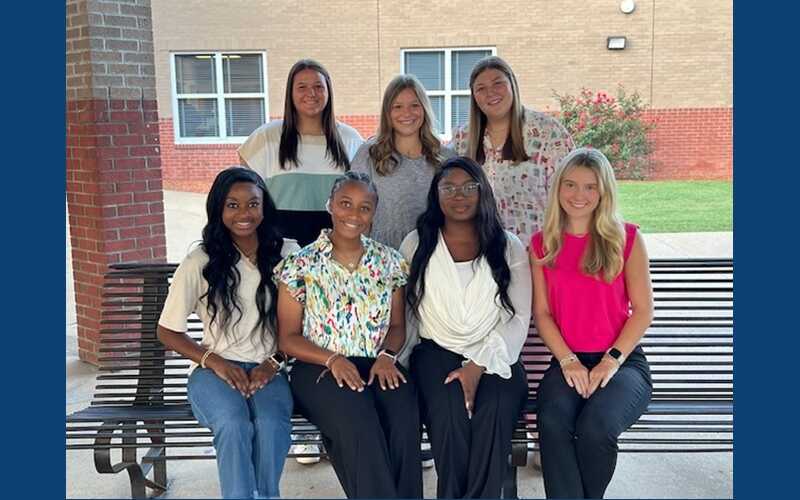 Photo: Mayor’s Youth Council appoints officers