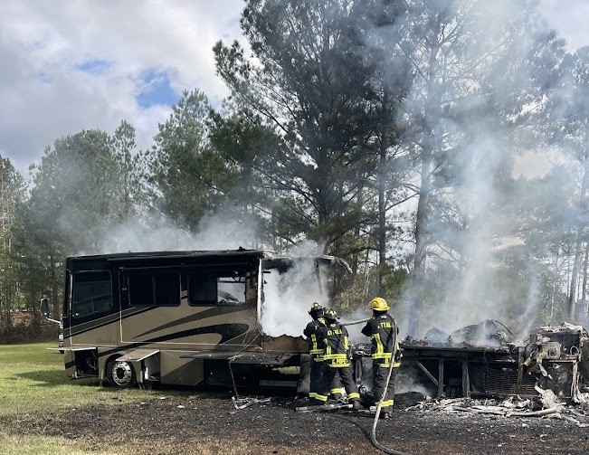 RV Destroyed in Sunday Blaze
