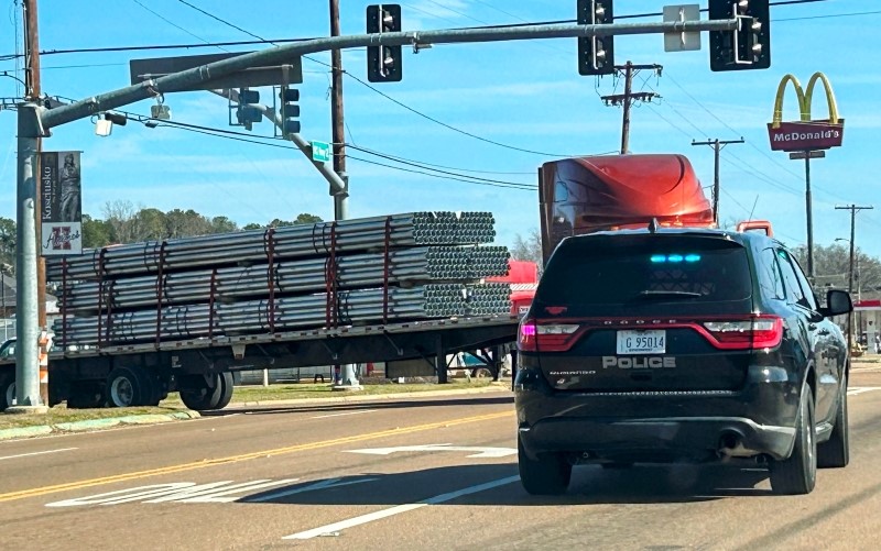 Disabled 18-Wheeler Blocking Traffic on Hwy 12 at Dr. Martin Luther King Jr. Dr.