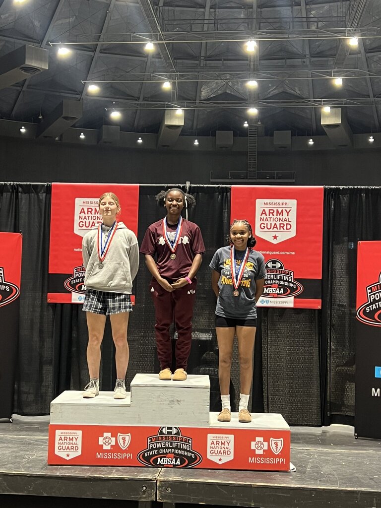 Photos: KHS girls powerlifter wins state title; others place top 3