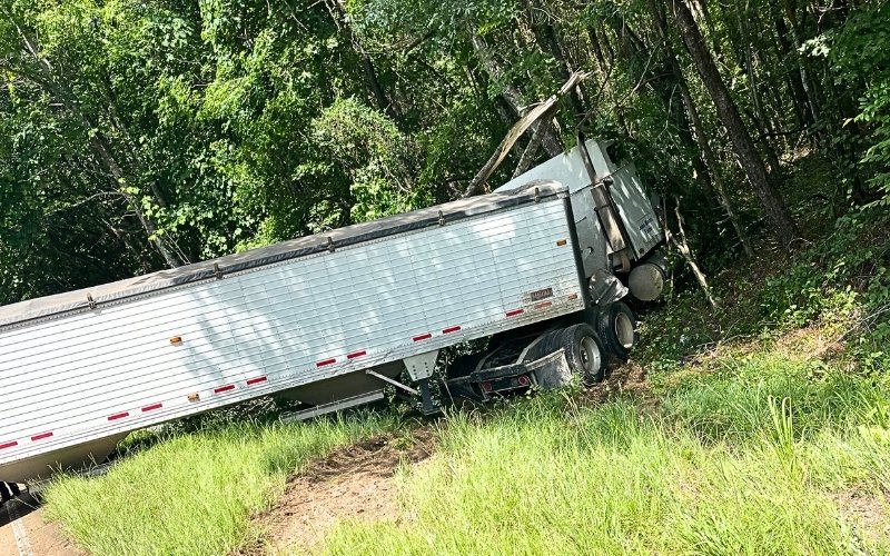Crash Involving Grain Truck and Tractor in Attala