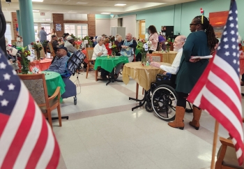 Veterans Enjoy a Christmas Celebration