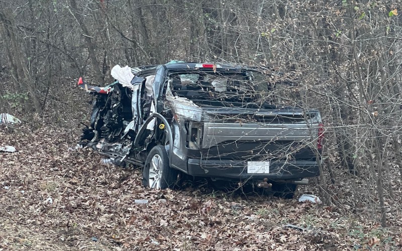 Multi-Vehicle Crash Shuts Down Hwy 35 N in Attala