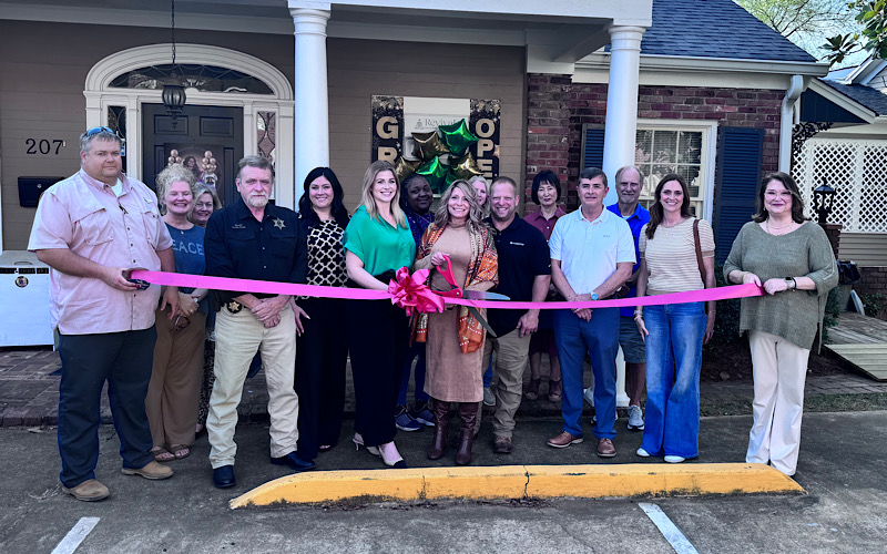 Revival Massage Therapy Celebrates Ribbon Cutting in Kosciusko