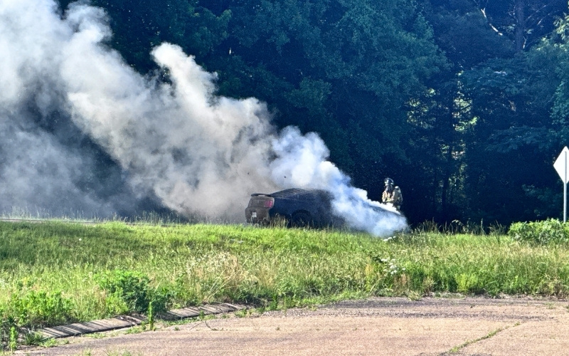 KFD firefighter car fire