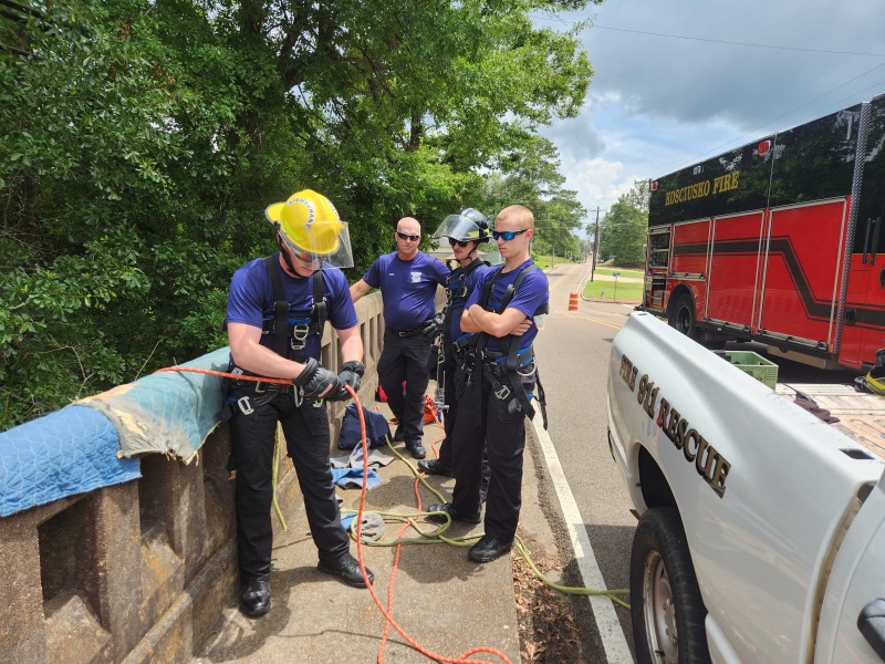 Kosciusko Fire Department Conducts Rappelling Training