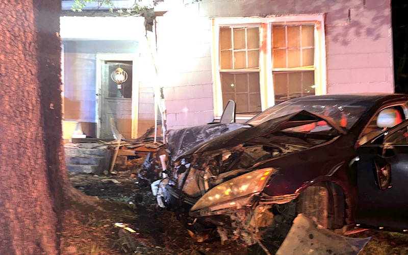 Vehicle Hits Tree on North Wells St in Kosy Wednesday Night