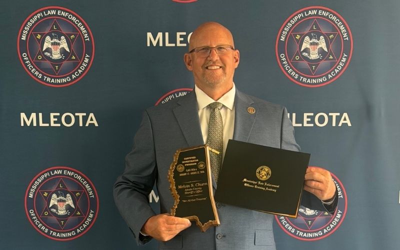 ACSO Investigator, Scott Chunn Completes Certified Investigator Program